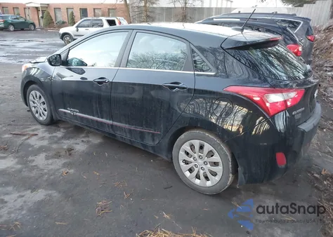 2016 Hyundai Elantra Gt z USA, uszkodzony, nr VIN KMHD35LH3GU321701